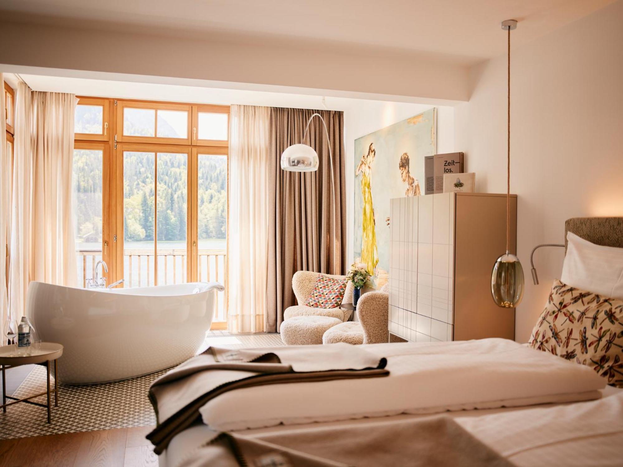 Tauroa Seehotel Grundlsee Εξωτερικό φωτογραφία
