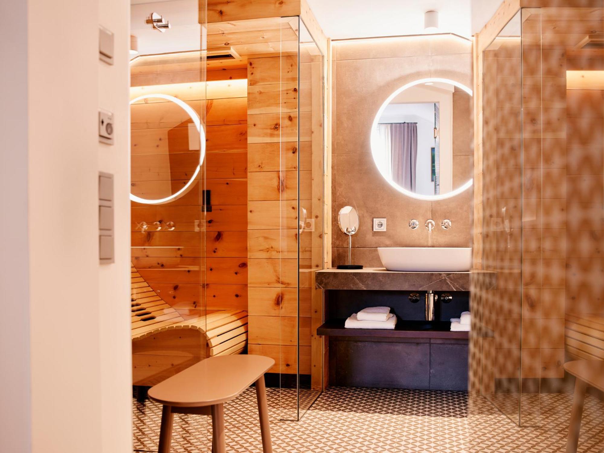 Tauroa Seehotel Grundlsee Εξωτερικό φωτογραφία