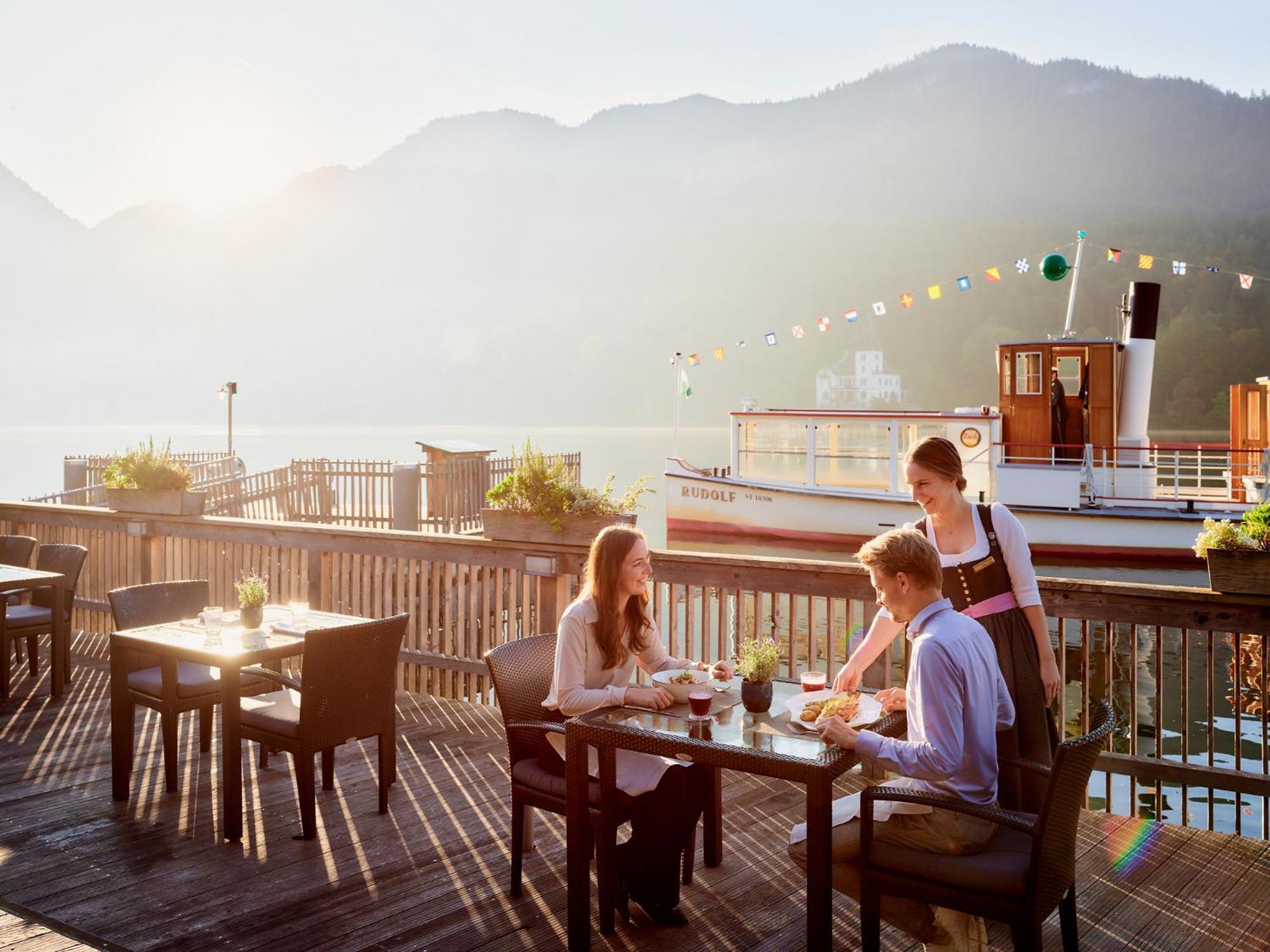 Tauroa Seehotel Grundlsee Εξωτερικό φωτογραφία
